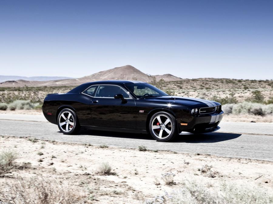  Dodge Challenger SRT8 392 2010 года  (фото 22 из 25)